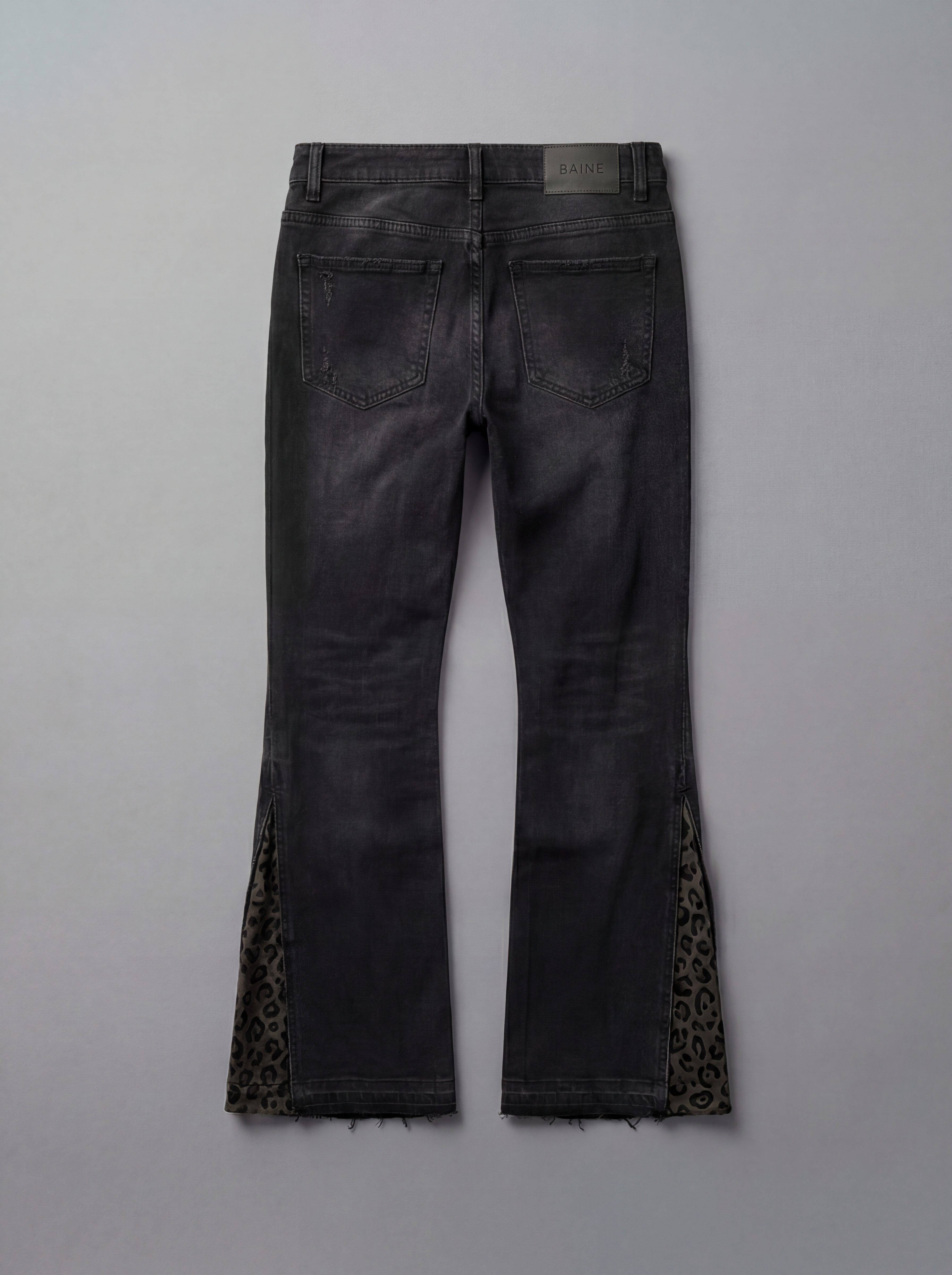 MONO FLARED DENIM